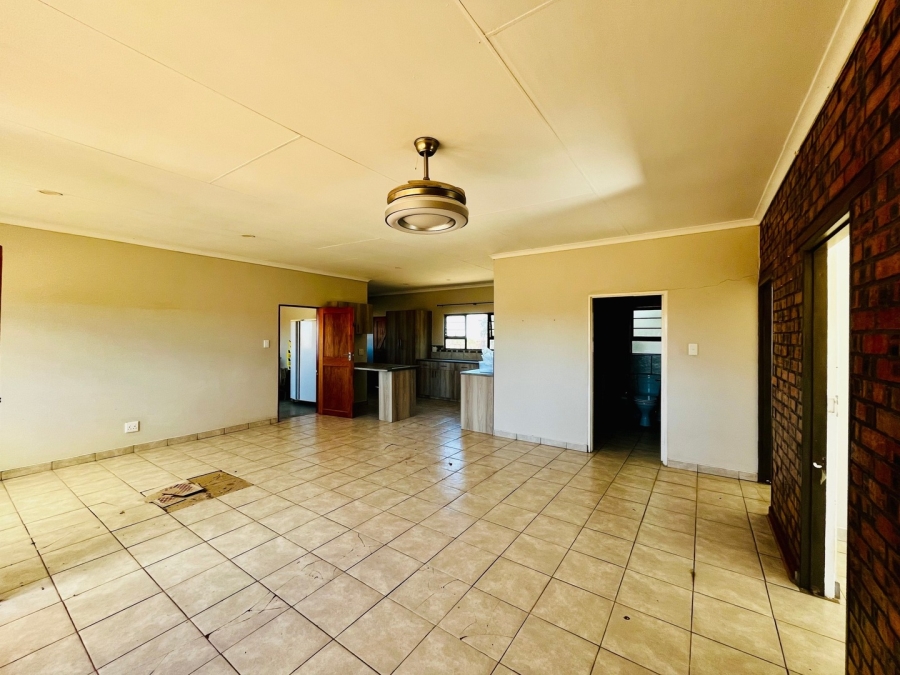 2 Bedroom Property for Sale in Bloemfontein Rural Free State